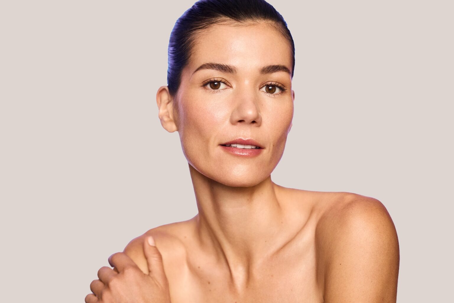 Aura Reality facial analysis studio